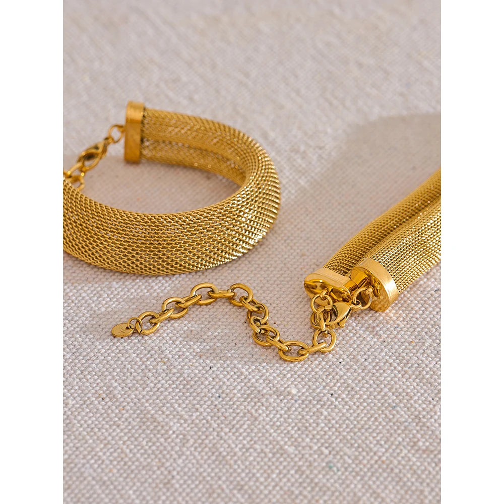 Sb7ccd77f05474a1085d1fa689deaa757J